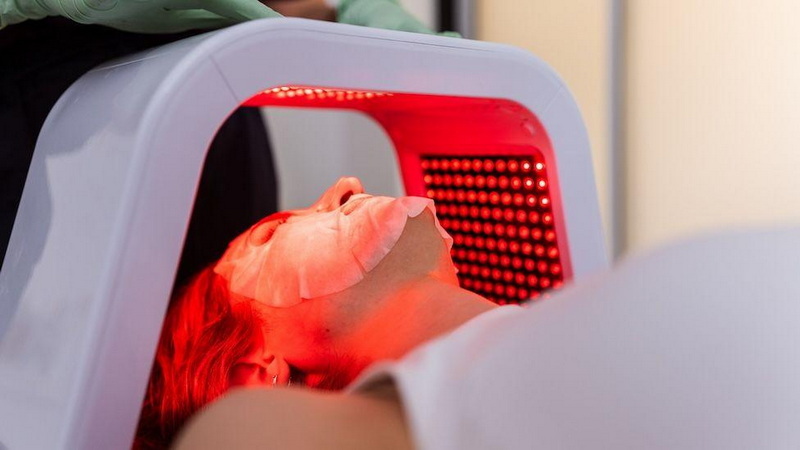 red light panel vs mask_2