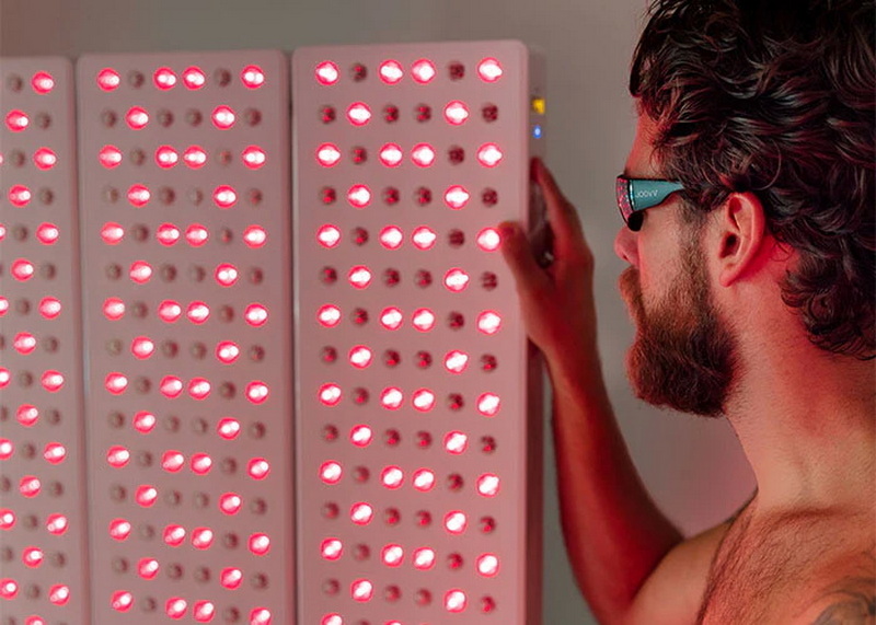is a red light panel better than a mask_3