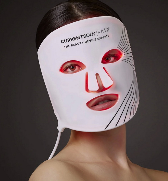 what led face mask do celebrities use_1