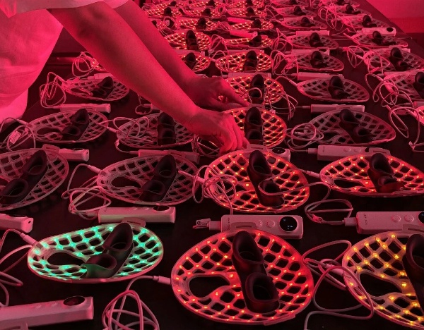 1-LED Red Light Therapy Mask