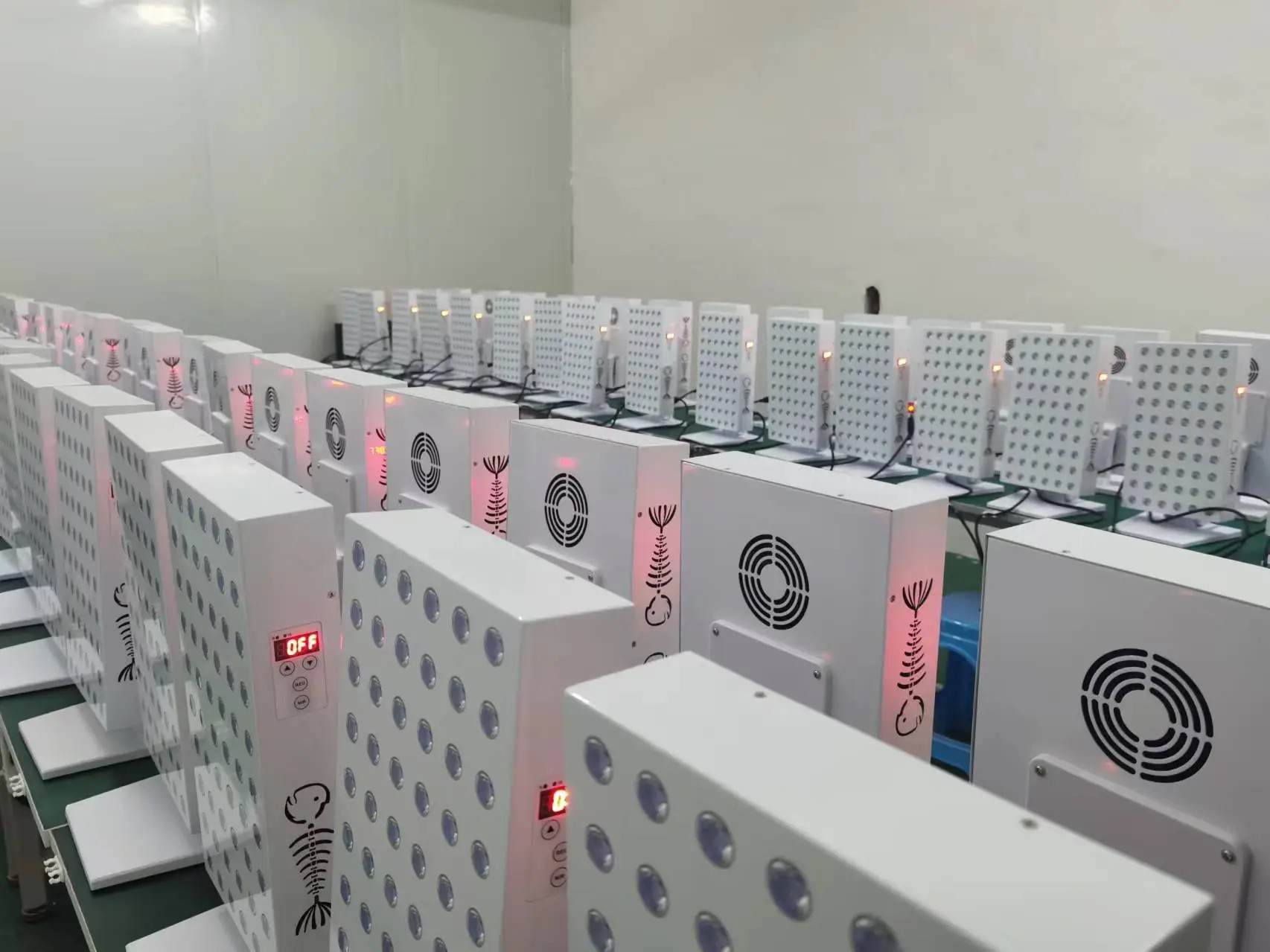 XS300配图2-Portable red light therapy panels