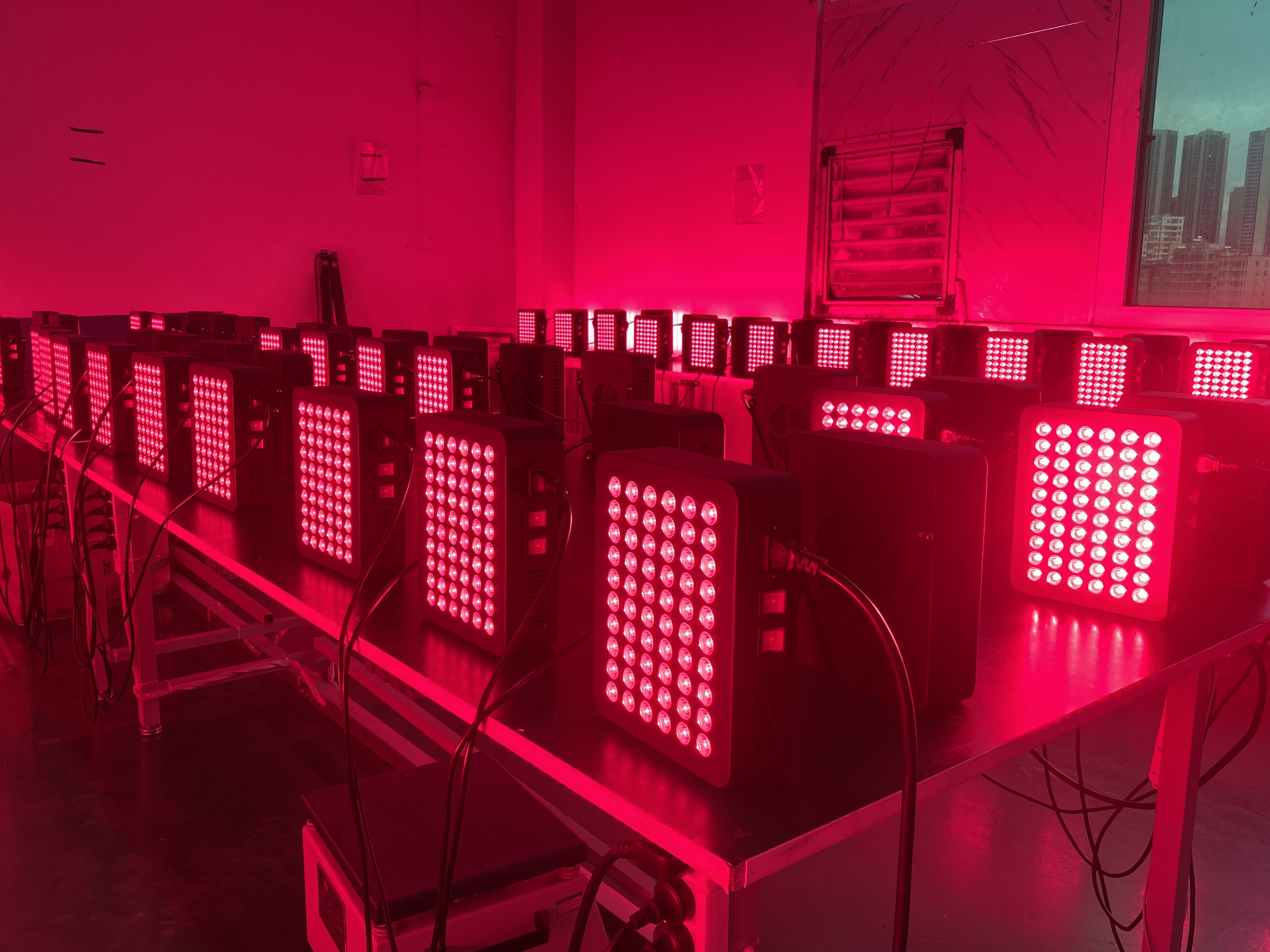 panel de luz roja