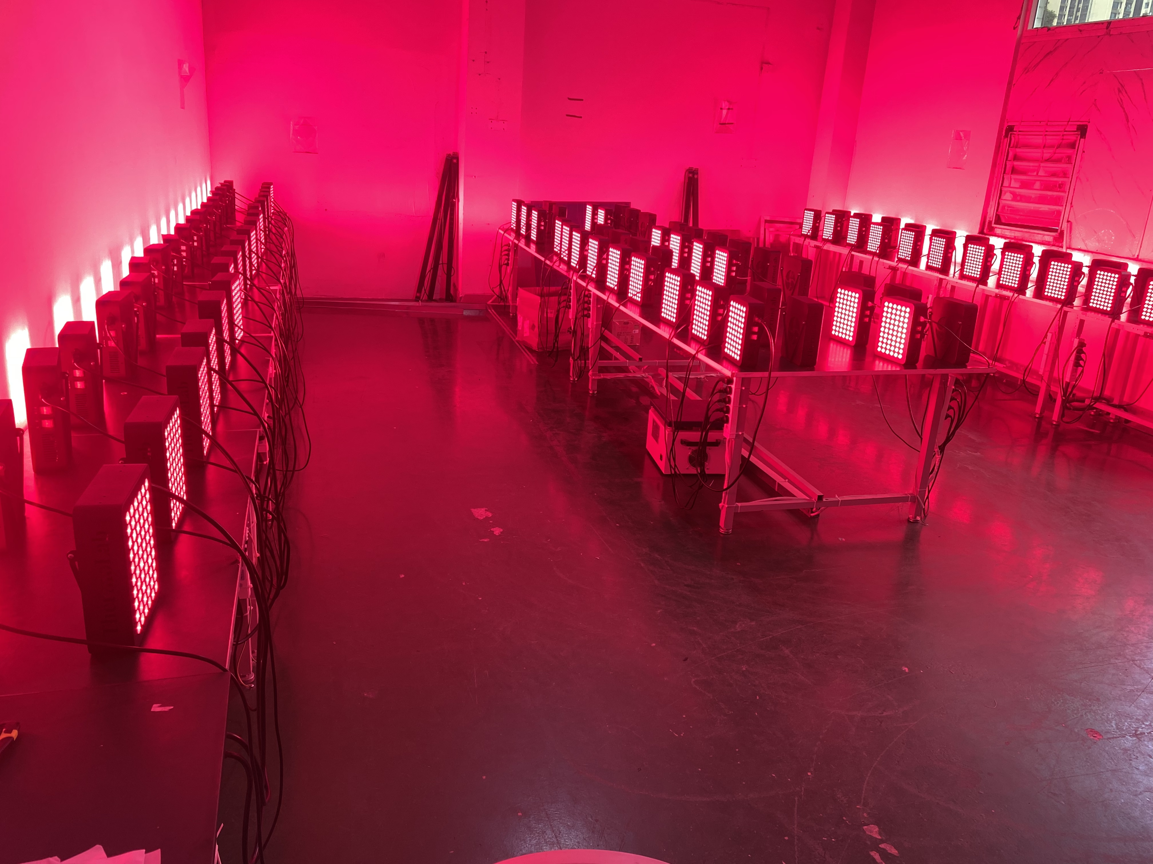 panel de luz roja