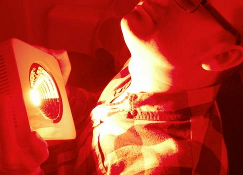best red light therapy device for thyroid_2