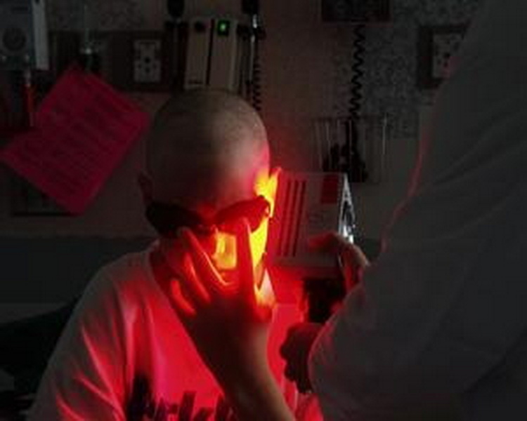 red light therapy device for rosacea_2