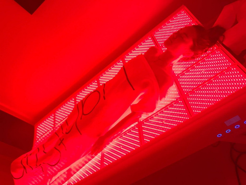 best red light therapy device for fertility_2