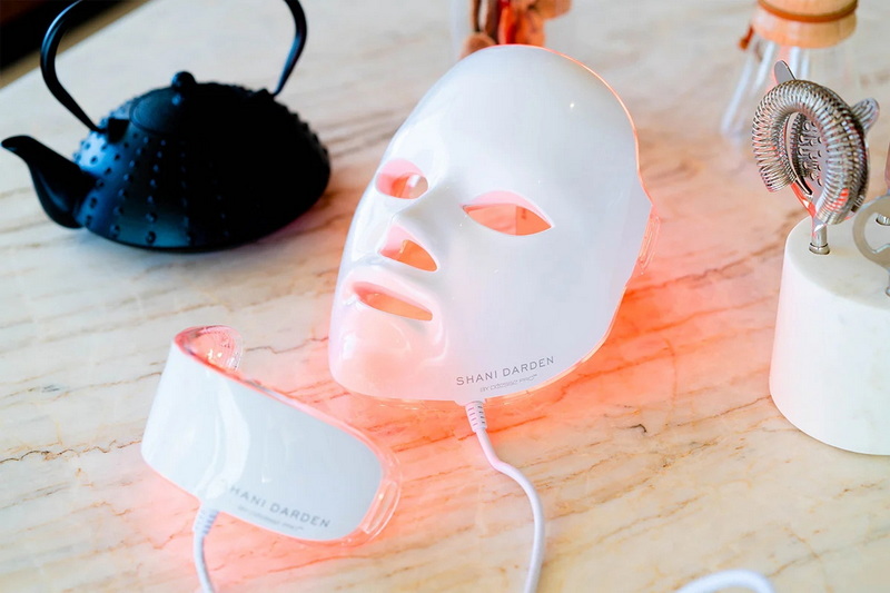 shani darden by deesse pro led light mask_1
