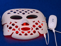 //ikrorwxhjpnrlq5p.ldycdn.com/cloud/piBprKrjlpSRplrirnqokq/OEM-ODM-LED-Red-Light-Face-Mask-manufacturer-11_1238_928.png