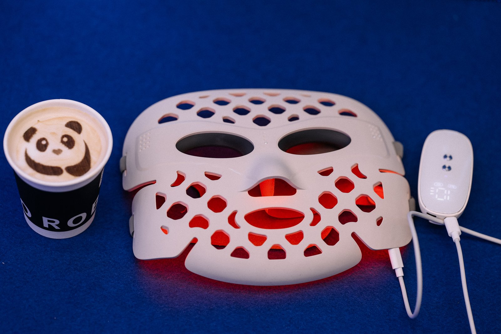 OEM ODM LED Red Light Face Mask manufacturer -11.jpg